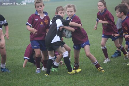 Junior Rugby Kicks Off 00060