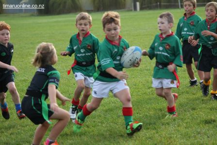 Junior Rugby Kicks Off 00188